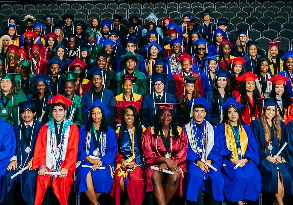 Cropped-Grads-edit2 Cropped-Grads-edit2